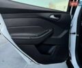 Белый Форд Фокус, объемом двигателя 2 л и пробегом 269 тыс. км за 6900 $, фото 44 на Automoto.ua