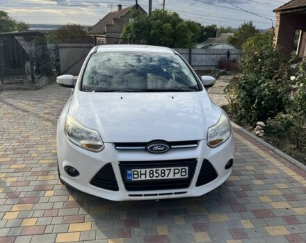 Білий Форд Фокус, об'ємом двигуна 2 л та пробігом 220 тис. км за 7200 $, фото 3 на Automoto.ua