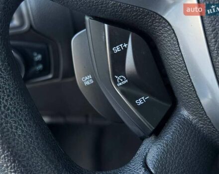 Білий Форд Фокус, об'ємом двигуна 2 л та пробігом 269 тис. км за 7300 $, фото 34 на Automoto.ua