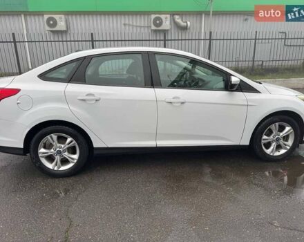 Белый Форд Фокус, объемом двигателя 2 л и пробегом 162 тыс. км за 8000 $, фото 5 на Automoto.ua