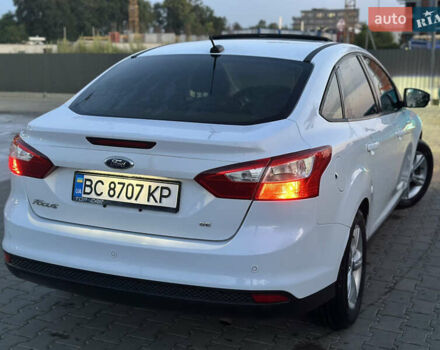 Білий Форд Фокус, об'ємом двигуна 2 л та пробігом 165 тис. км за 5600 $, фото 13 на Automoto.ua