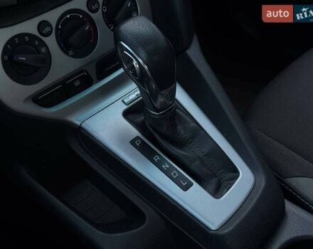 Білий Форд Фокус, об'ємом двигуна 2 л та пробігом 269 тис. км за 7300 $, фото 40 на Automoto.ua