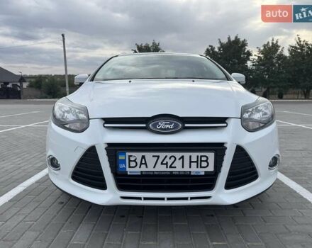 Форд Фокус 2014 в Новоукраинке на Automoto.ua Белый Форд Фокус, объемом двигателя 1 л и пробегом 141 тыс. км за 6800 $, фото 9 на Automoto.ua