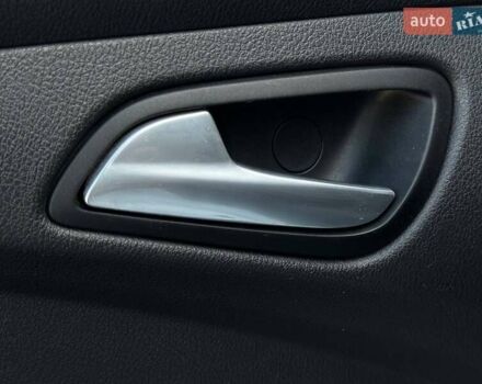 Білий Форд Фокус, об'ємом двигуна 2 л та пробігом 269 тис. км за 7300 $, фото 47 на Automoto.ua