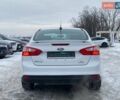 Белый Форд Фокус, объемом двигателя 2 л и пробегом 239 тыс. км за 6990 $, фото 9 на Automoto.ua