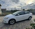 Білий Форд Фокус, об'ємом двигуна 2 л та пробігом 220 тис. км за 7200 $, фото 1 на Automoto.ua