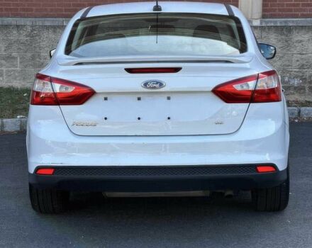 Форд Фокус 2014 в Ивано-Франковске на Automoto.ua Белый Форд Фокус, объемом двигателя 2 л и пробегом 87 тыс. км за 6000 $, фото 4 на Automoto.ua