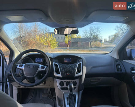 Білий Форд Фокус, об'ємом двигуна 2 л та пробігом 177 тис. км за 6300 $, фото 16 на Automoto.ua