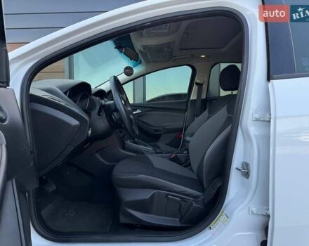 Білий Форд Фокус, об'ємом двигуна 2 л та пробігом 269 тис. км за 7300 $, фото 26 на Automoto.ua