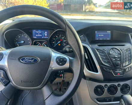 Білий Форд Фокус, об'ємом двигуна 2 л та пробігом 177 тис. км за 6300 $, фото 11 на Automoto.ua