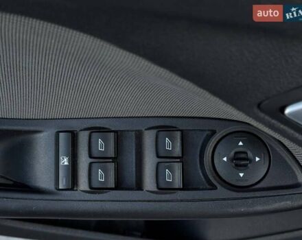 Білий Форд Фокус, об'ємом двигуна 2 л та пробігом 269 тис. км за 7300 $, фото 23 на Automoto.ua