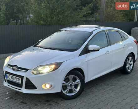 Білий Форд Фокус, об'ємом двигуна 2 л та пробігом 165 тис. км за 5600 $, фото 2 на Automoto.ua
