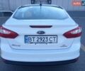 Белый Форд Фокус, объемом двигателя 2 л и пробегом 300 тыс. км за 5900 $, фото 4 на Automoto.ua