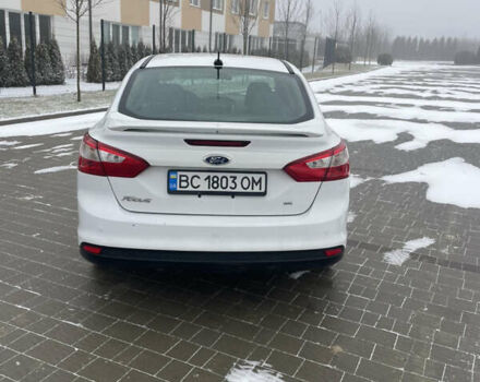 Білий Форд Фокус, об'ємом двигуна 2 л та пробігом 124 тис. км за 7700 $, фото 5 на Automoto.ua