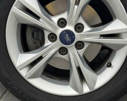 Форд Фокус 2014 в Новоукраинке на Automoto.ua Белый Форд Фокус, объемом двигателя 1 л и пробегом 141 тыс. км за 6800 $, фото 25 на Automoto.ua