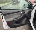 Белый Форд Фокус, объемом двигателя 2 л и пробегом 162 тыс. км за 8000 $, фото 14 на Automoto.ua