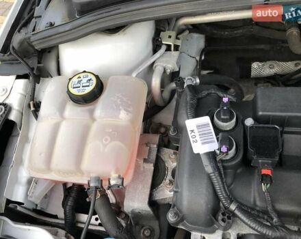 Белый Форд Фокус, объемом двигателя 2 л и пробегом 171 тыс. км за 7499 $, фото 51 на Automoto.ua