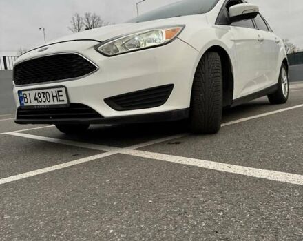 Белый Форд Фокус, объемом двигателя 2 л и пробегом 205 тыс. км за 8300 $, фото 12 на Automoto.ua