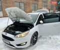 Білий Форд Фокус, об'ємом двигуна 2 л та пробігом 147 тис. км за 7950 $, фото 23 на Automoto.ua