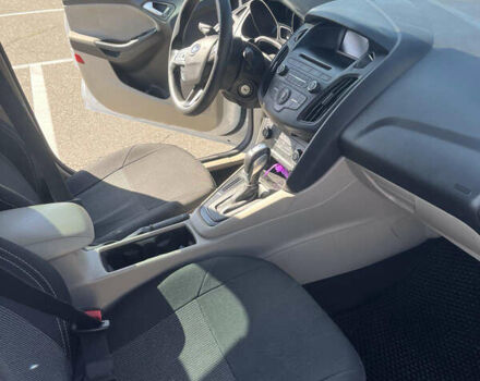 Белый Форд Фокус, объемом двигателя 2 л и пробегом 188 тыс. км за 6900 $, фото 27 на Automoto.ua