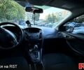 Белый Форд Фокус, объемом двигателя 2 л и пробегом 150 тыс. км за 7500 $, фото 9 на Automoto.ua