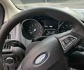 Белый Форд Фокус, объемом двигателя 2 л и пробегом 220 тыс. км за 8800 $, фото 13 на Automoto.ua