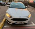 Білий Форд Фокус, об'ємом двигуна 2 л та пробігом 180 тис. км за 7850 $, фото 8 на Automoto.ua
