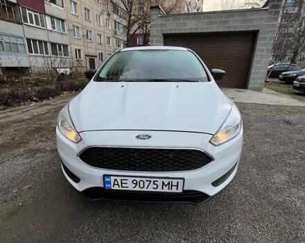 Белый Форд Фокус, объемом двигателя 2 л и пробегом 161 тыс. км за 8300 $, фото 10 на Automoto.ua