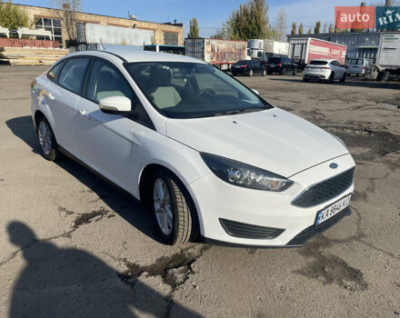 Белый Форд Фокус, объемом двигателя 2 л и пробегом 117 тыс. км за 8599 $, фото 1 на Automoto.ua