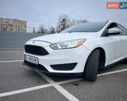 Белый Форд Фокус, объемом двигателя 2 л и пробегом 205 тыс. км за 8300 $, фото 1 на Automoto.ua