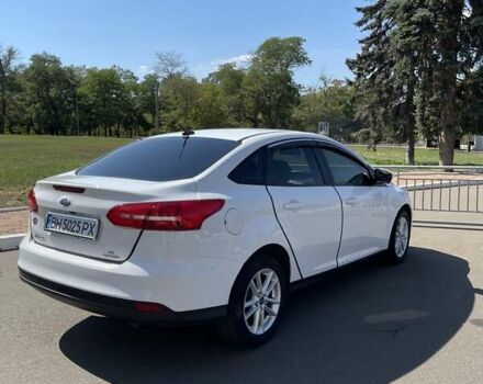 Белый Форд Фокус, объемом двигателя 2 л и пробегом 206 тыс. км за 8800 $, фото 9 на Automoto.ua