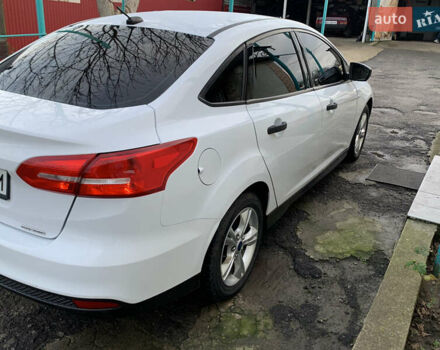 Белый Форд Фокус, объемом двигателя 2 л и пробегом 195 тыс. км за 8200 $, фото 13 на Automoto.ua