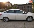 Белый Форд Фокус, объемом двигателя 2 л и пробегом 71 тыс. км за 9000 $, фото 6 на Automoto.ua