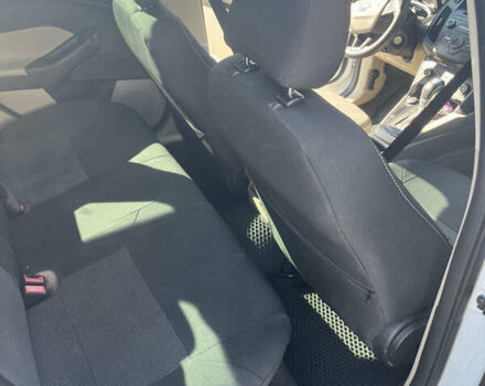 Белый Форд Фокус, объемом двигателя 2 л и пробегом 188 тыс. км за 6900 $, фото 25 на Automoto.ua