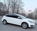 Білий Форд Фокус, об'ємом двигуна 2 л та пробігом 198 тис. км за 8000 $, фото 1 на Automoto.ua