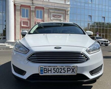 Белый Форд Фокус, объемом двигателя 2 л и пробегом 206 тыс. км за 8800 $, фото 4 на Automoto.ua