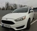 Белый Форд Фокус, объемом двигателя 2 л и пробегом 205 тыс. км за 8300 $, фото 7 на Automoto.ua