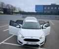 Белый Форд Фокус, объемом двигателя 2 л и пробегом 205 тыс. км за 8300 $, фото 1 на Automoto.ua