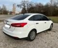 Білий Форд Фокус, об'ємом двигуна 2 л та пробігом 155 тис. км за 6999 $, фото 4 на Automoto.ua