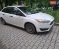 Белый Форд Фокус, объемом двигателя 2 л и пробегом 174 тыс. км за 6500 $, фото 1 на Automoto.ua