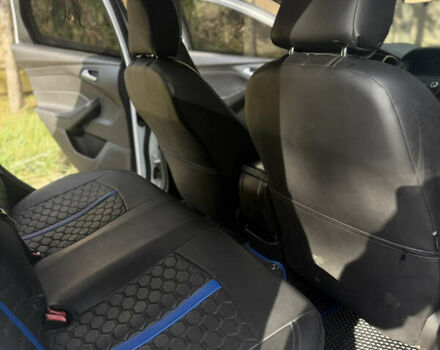 Белый Форд Фокус, объемом двигателя 2 л и пробегом 146 тыс. км за 7800 $, фото 9 на Automoto.ua