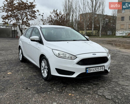 Білий Форд Фокус, об'ємом двигуна 2 л та пробігом 160 тис. км за 8500 $, фото 3 на Automoto.ua