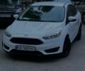 Білий Форд Фокус, об'ємом двигуна 2 л та пробігом 143 тис. км за 7250 $, фото 1 на Automoto.ua