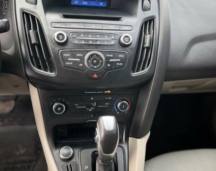 Белый Форд Фокус, объемом двигателя 2 л и пробегом 205 тыс. км за 8300 $, фото 29 на Automoto.ua