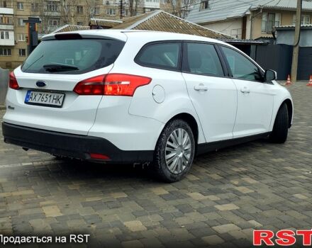 Білий Форд Фокус, об'ємом двигуна 1.6 л та пробігом 163 тис. км за 8699 $, фото 3 на Automoto.ua
