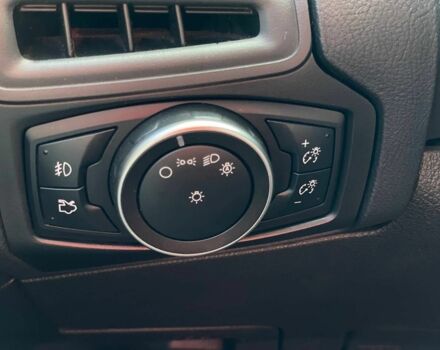 Білий Форд Фокус, об'ємом двигуна 2 л та пробігом 109 тис. км за 8200 $, фото 13 на Automoto.ua