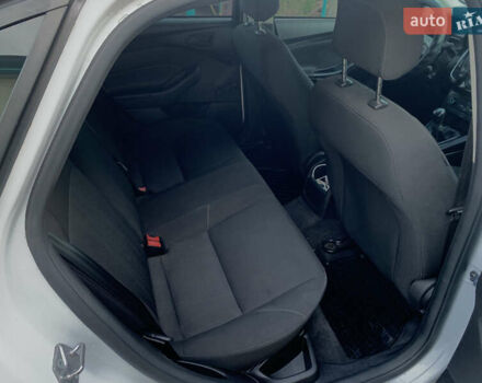 Белый Форд Фокус, объемом двигателя 2 л и пробегом 195 тыс. км за 8200 $, фото 17 на Automoto.ua