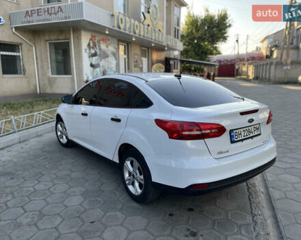 Белый Форд Фокус, объемом двигателя 2 л и пробегом 191 тыс. км за 8000 $, фото 4 на Automoto.ua