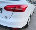 Білий Форд Фокус, об'ємом двигуна 2 л та пробігом 198 тис. км за 8000 $, фото 1 на Automoto.ua