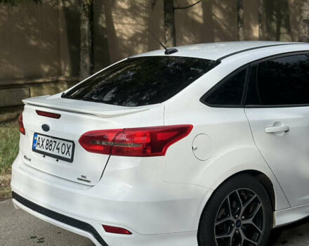 Белый Форд Фокус, объемом двигателя 2 л и пробегом 146 тыс. км за 7800 $, фото 5 на Automoto.ua